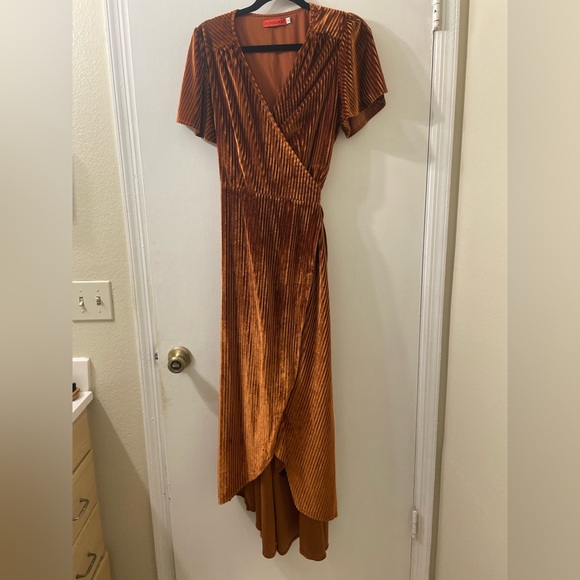 Dresses & Skirts - Burnt Orange Maxi Dress Medium